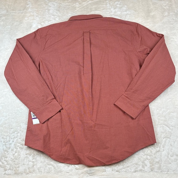 NWT Izod Men's Rust Casual Button-Down Shirt Advantage Performance Wrinkle Free - Picture 8 of 8